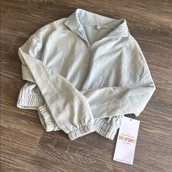 Quarter-Zip Pullover - Picture 2 of 3